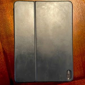Apple Smart Folio Keyboard for iPad Pro 11-inch (Gen 1-3) iPad Air (gen 4)